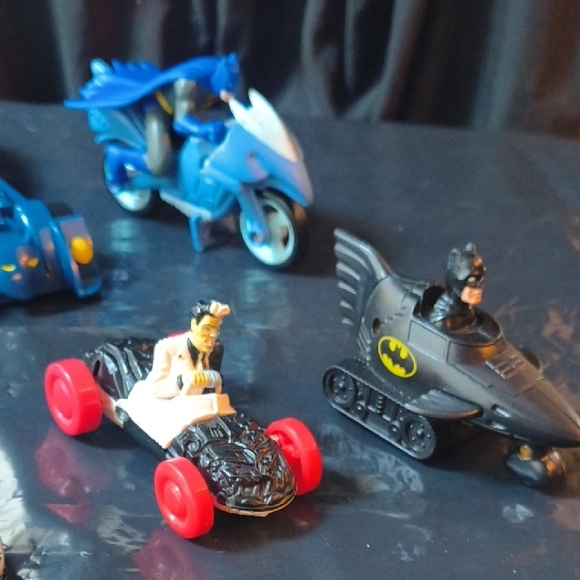 Batman Batmobile Batcycle & Villan Vehicle Collection Vintage & Modern - Picture 3 of 16
